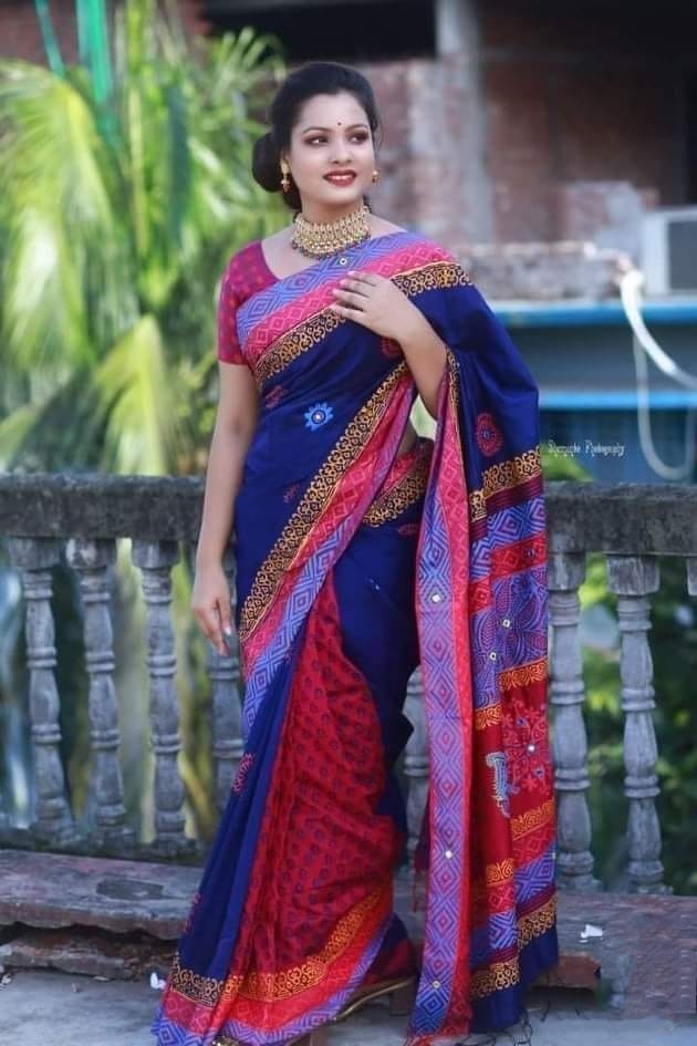 Dhupian Silk Saree